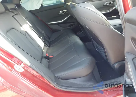 2021 BMW 330I z USA, uszkodzony, nr VIN 3MW5R1J02M8B73107